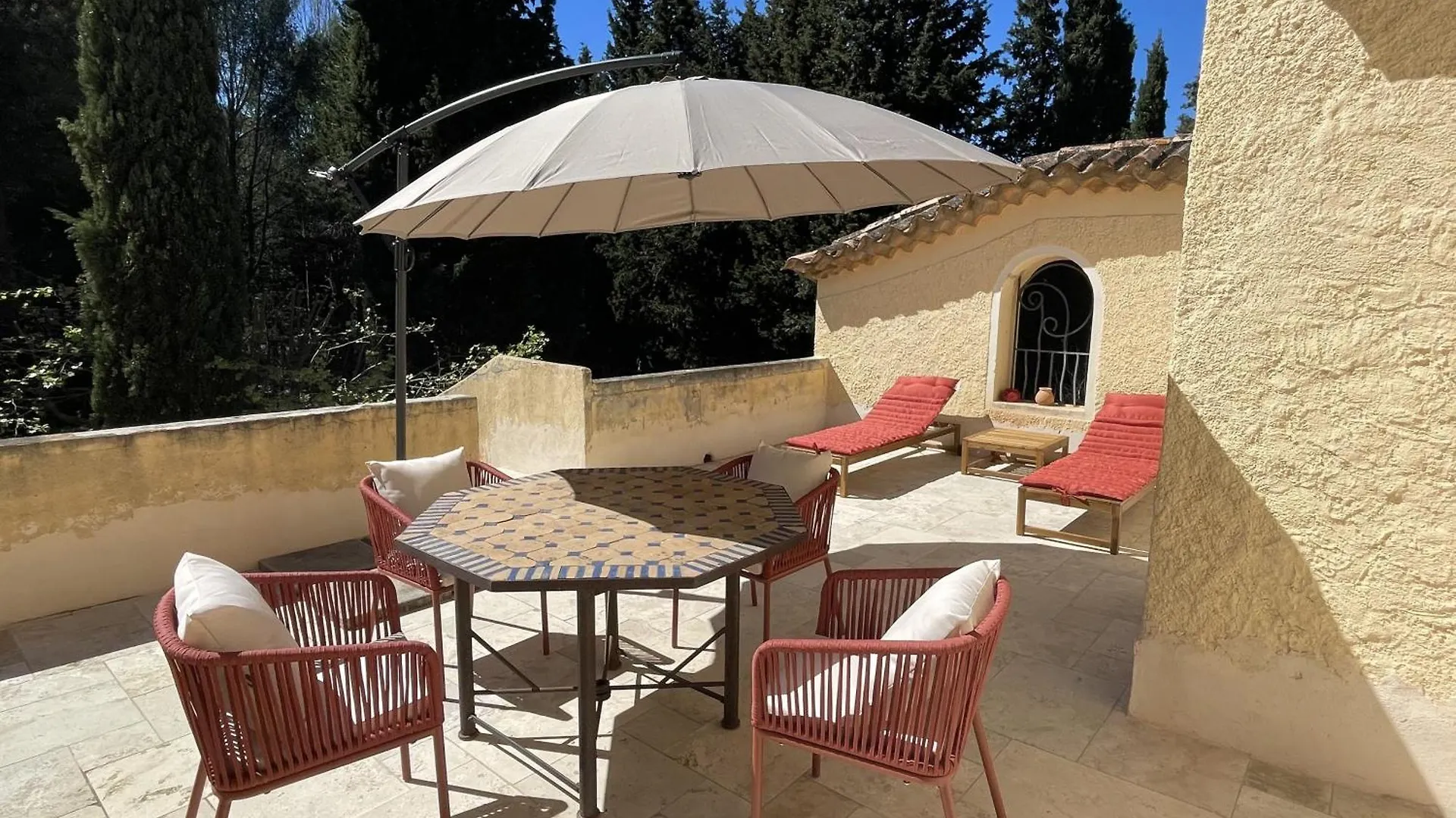 La Suite Du Clos De La Tour Cassis 0*,  France